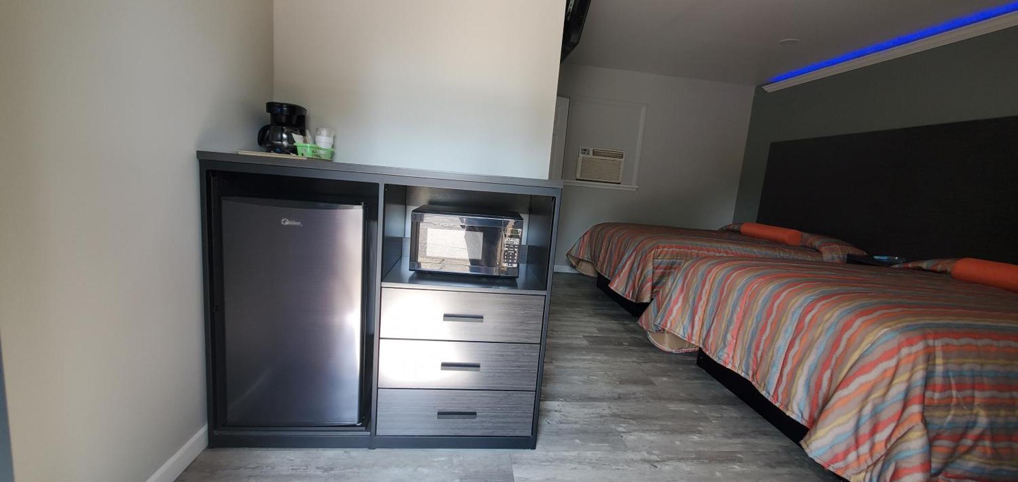 Villa Rosa Motel Painesville Экстерьер фото