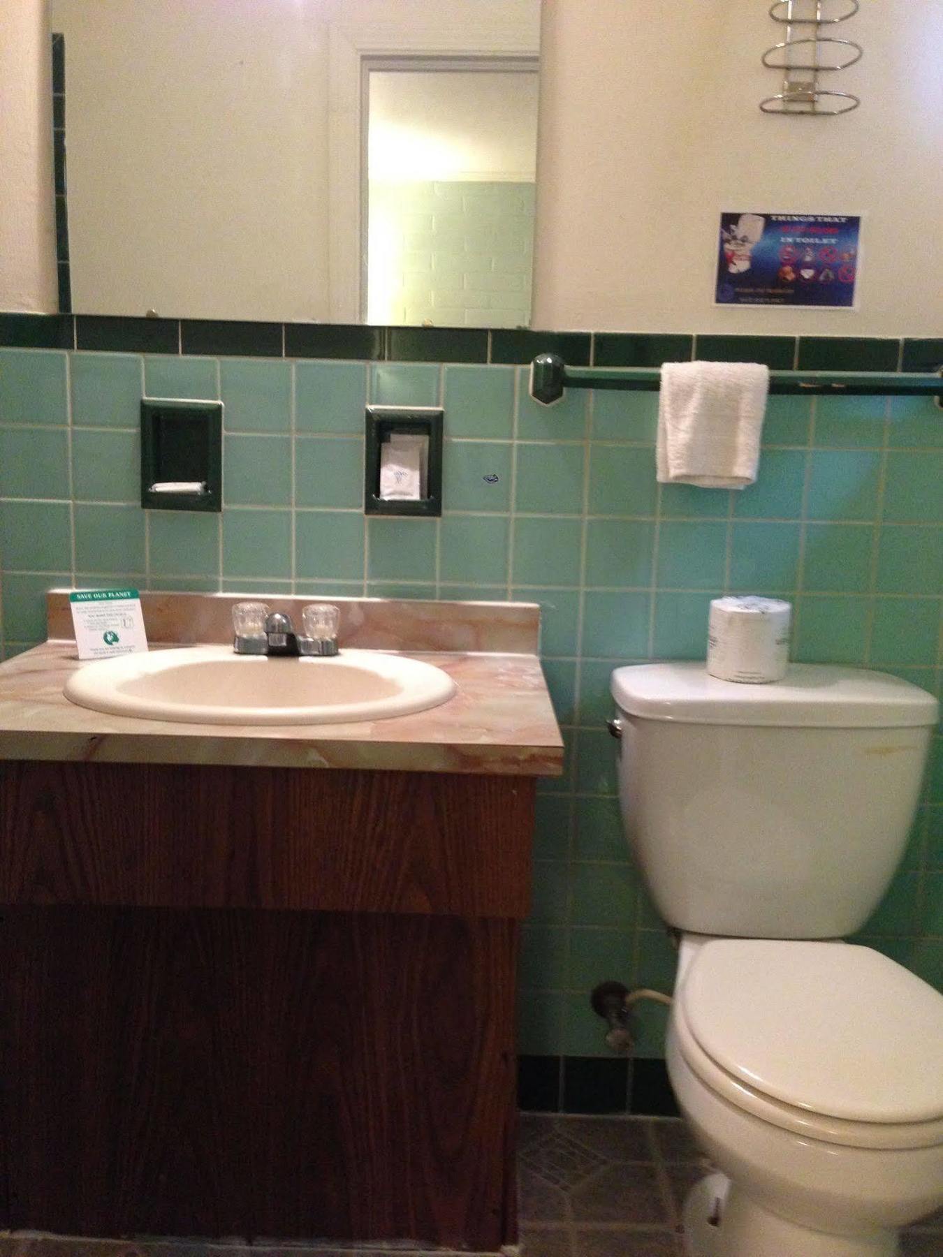 Villa Rosa Motel Painesville Экстерьер фото